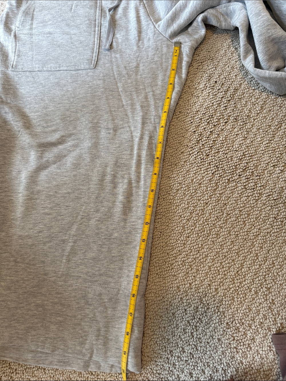 Quince Lounge Set: Light Gray Hoodie & Cropped Wide-Leg Lounge Pants Set - Picture 4 of 4
